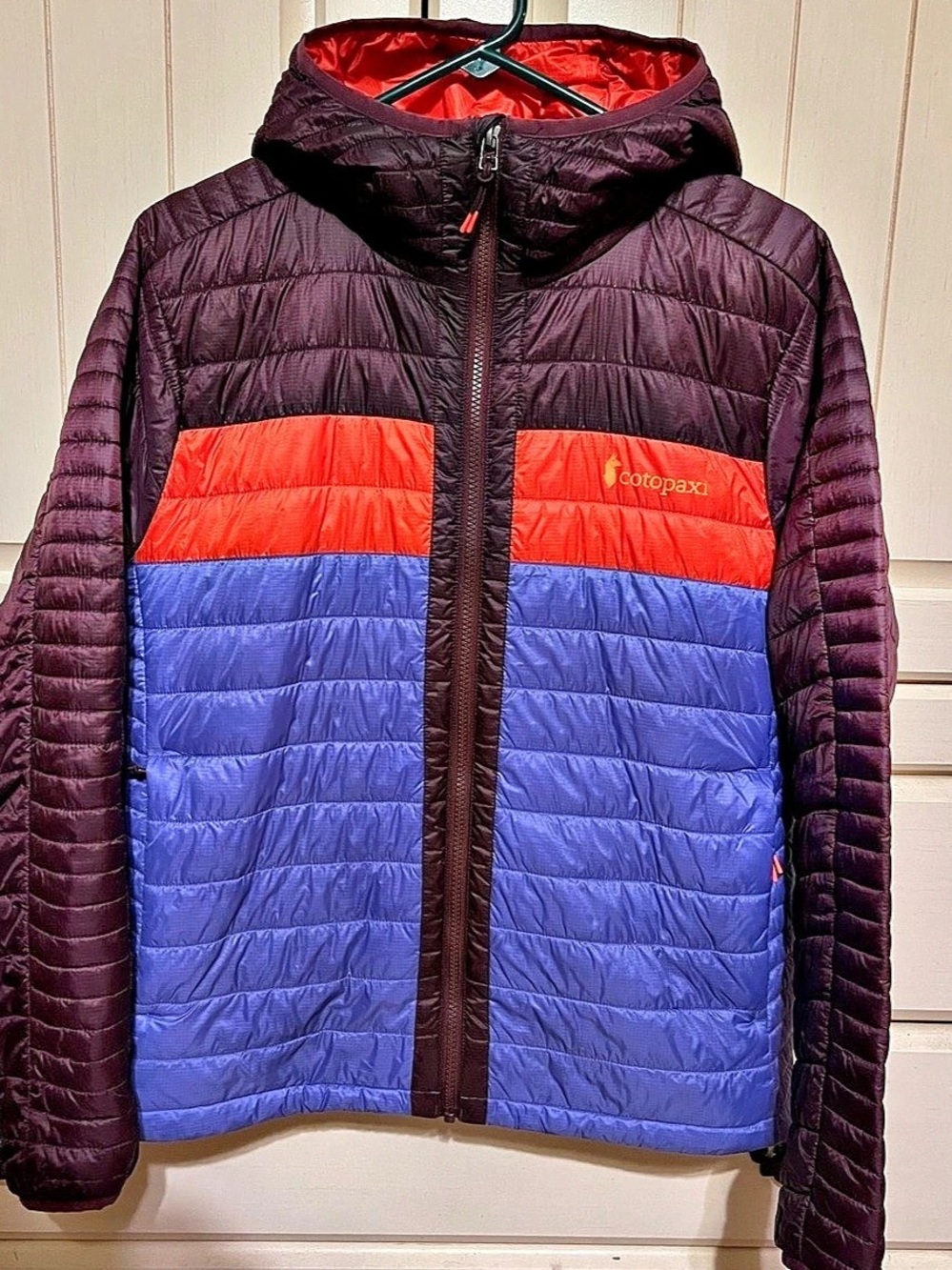 Cotopaxi Fuego Down Hooded Jacket Purple & Orange Large